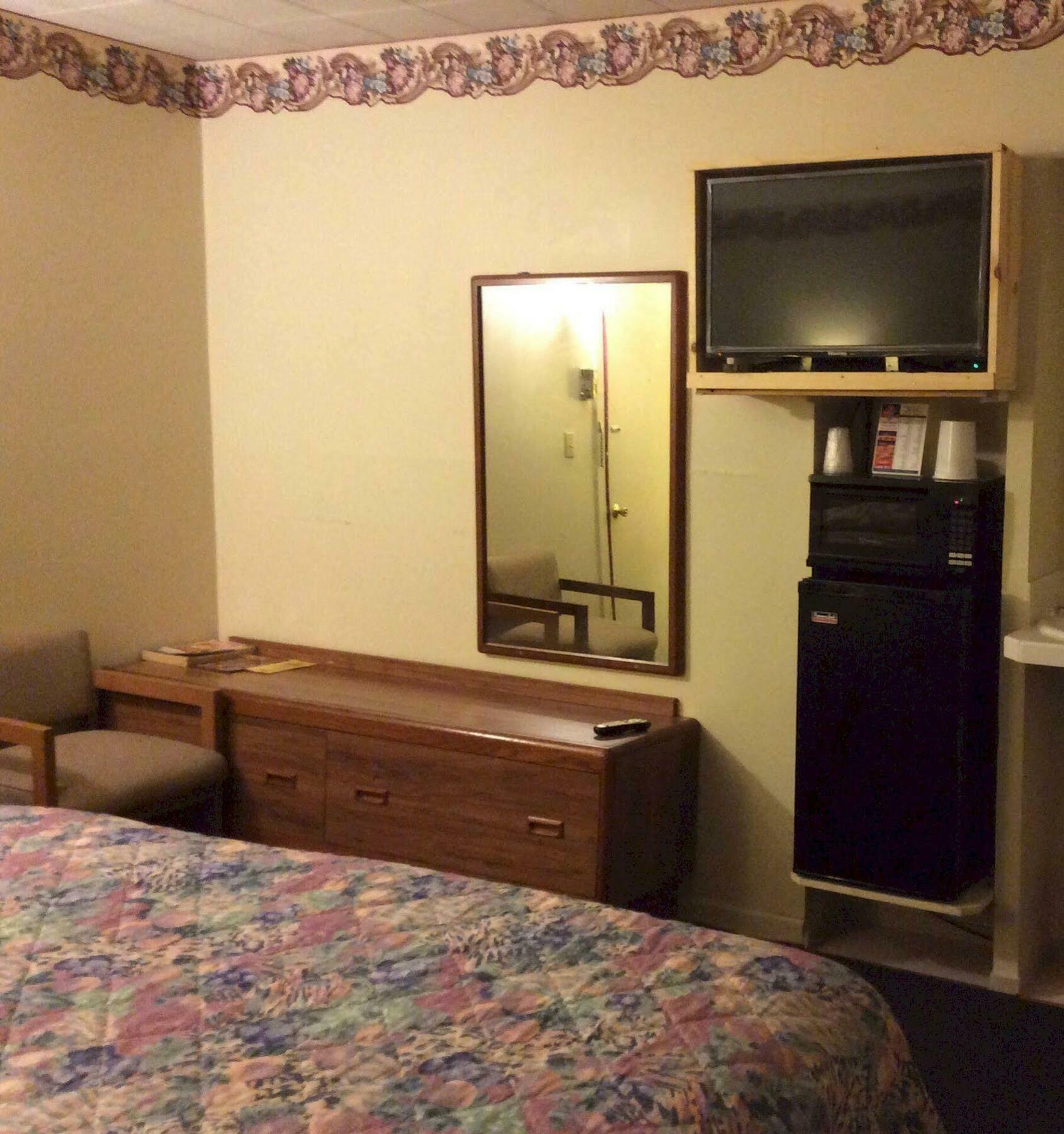 Regency Inn Bridgeport-Frankenmuth Exterior photo